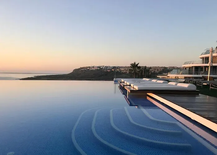 Apartment Infinity View