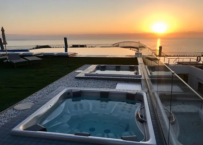 Infinity View
